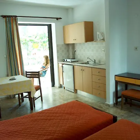 Aparthotel Esperides 2*