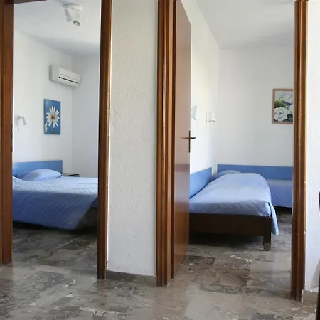 Esperides Aparthotel