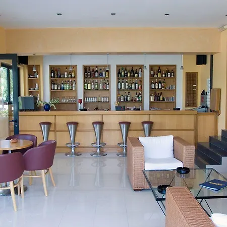 Esperides Aparthotel 2*