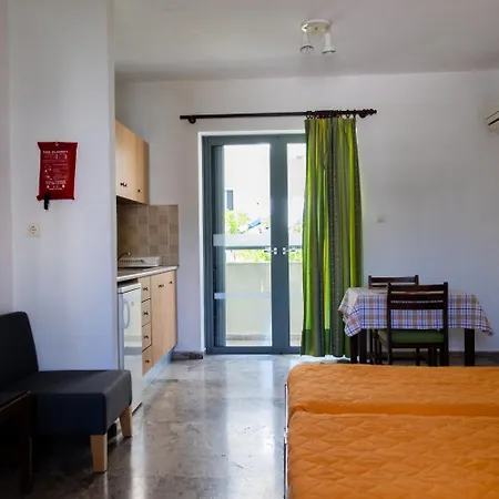 Hotel apartamentowy Esperides 2*