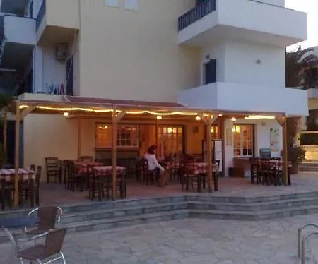 Aparthotel Esperides