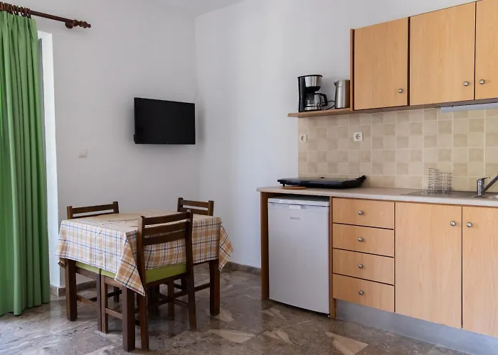 Hotel apartamentowy Esperides 2*