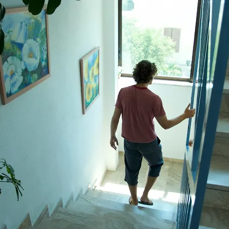 εσπερίδες Ξενοδοχείο με διαμερίσματα 2*