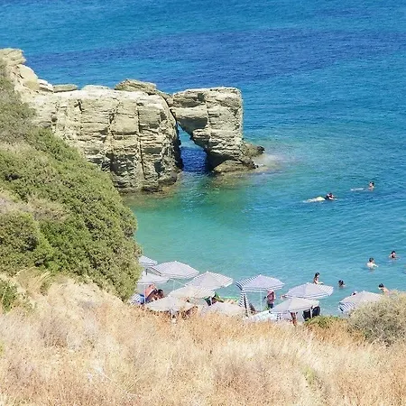 εσπερίδες Ξενοδοχείο με διαμερίσματα