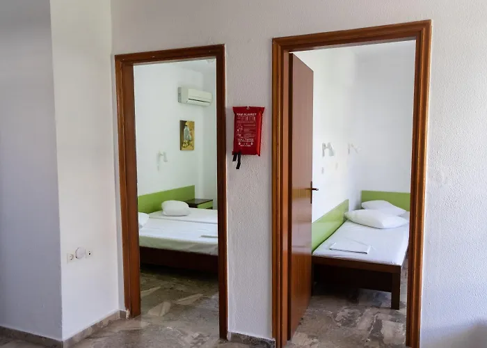 Aparthotel Esperides